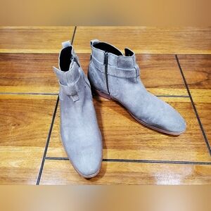 Men's Suede Ankle Boots in Gray with Side Zip